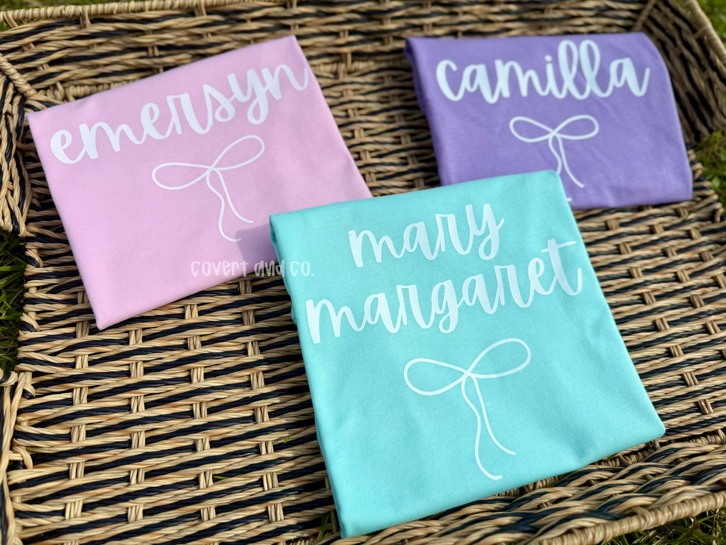 MYSTERY CURSIVE/BOW